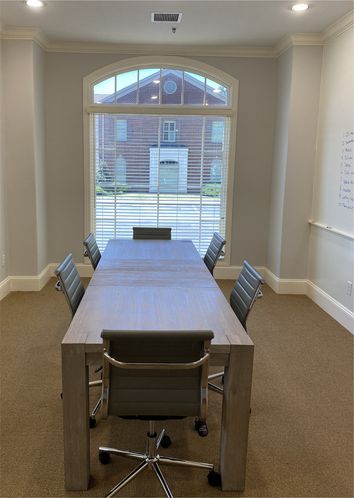 9050 Corporate Gardens Dr, Memphis, TN, 38138